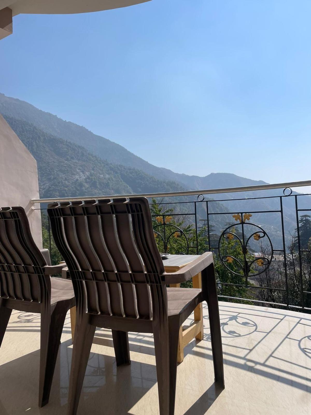 Sky Pie Hotel Dharamshala Exterior foto